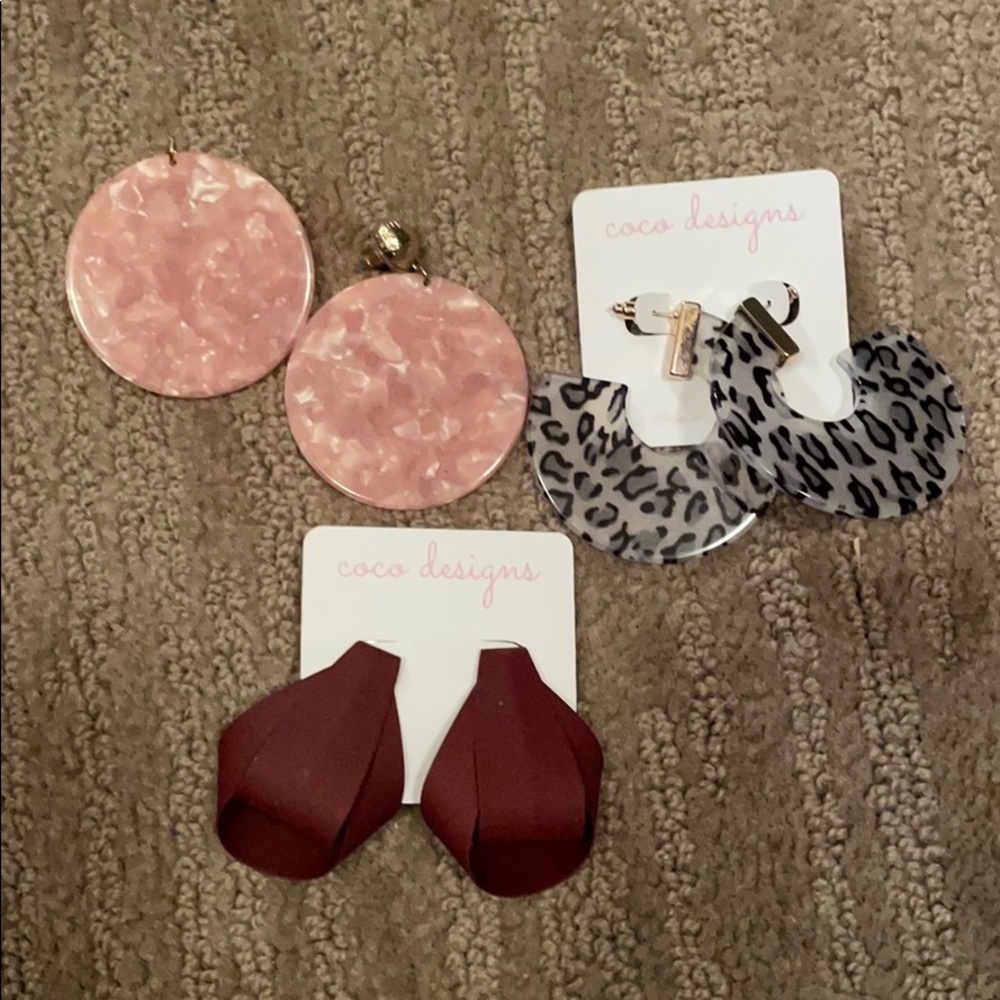 Set of earrings